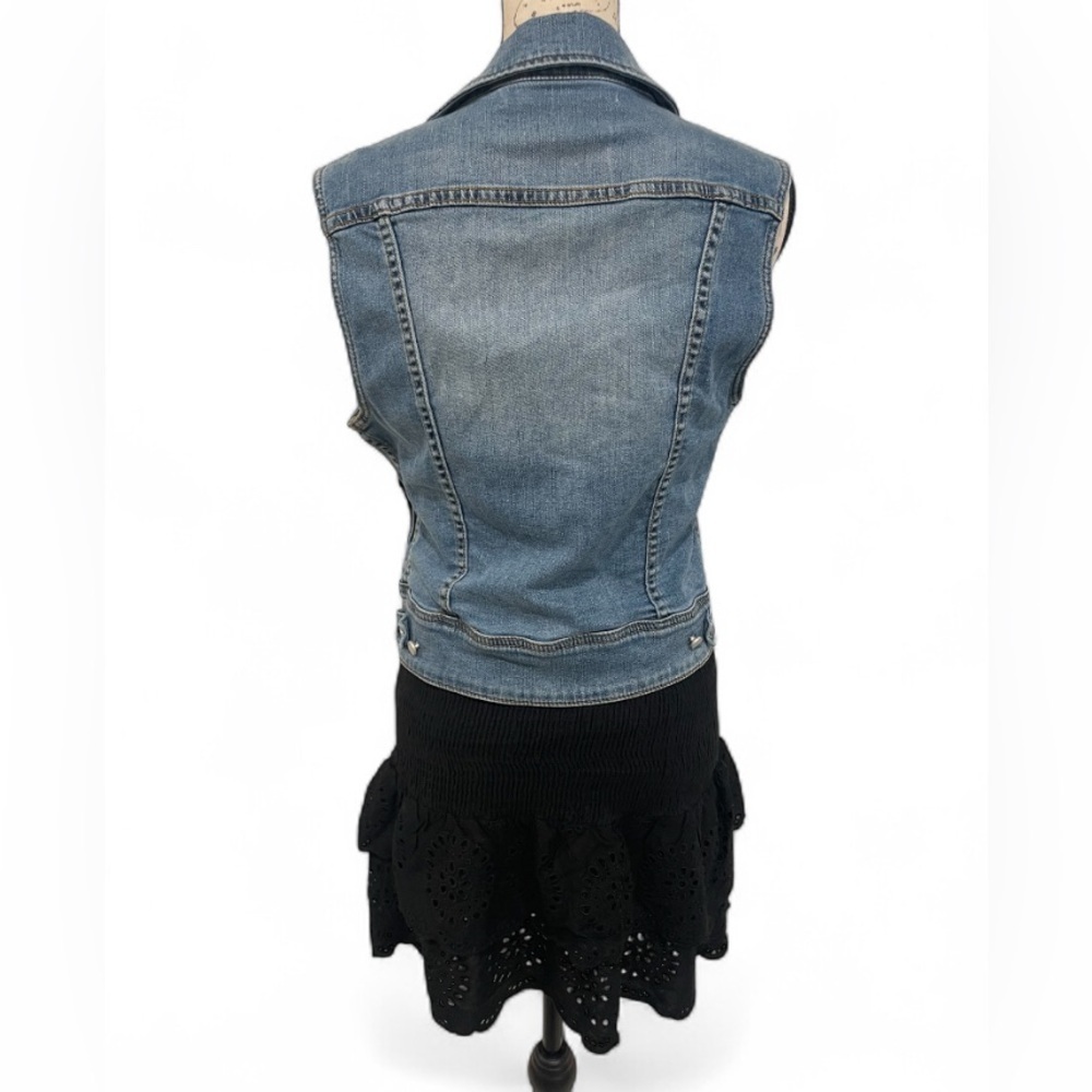 Chelsea & Violet Light Wash Denim Vest Small EUC - Picture 6 of 6